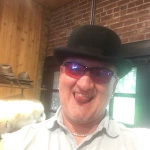 Meet your Posher, Paul